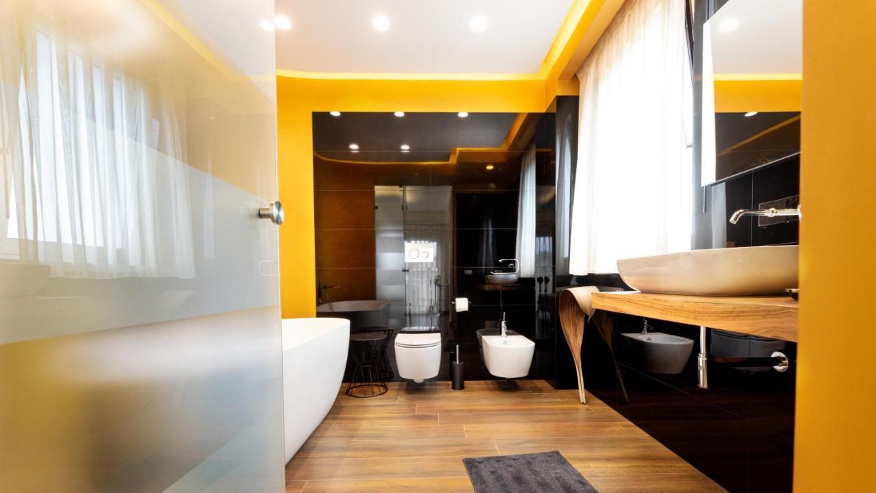 Zaffiro Lavico Rooms Etna Nature Sea Acireale Exterior foto
